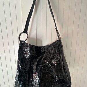 Elegant Black Croc-Embossed Women's Bag